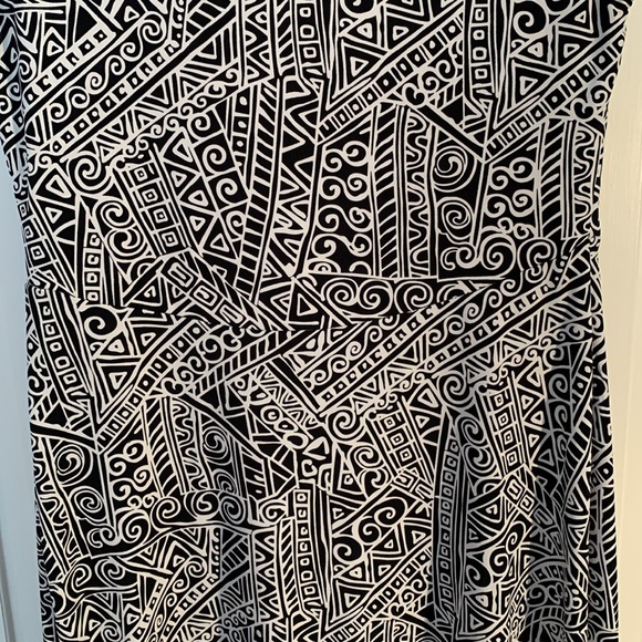 Glamour Black & White Sleeveless V-neck Midi Dress EUC - Picture 8 of 8